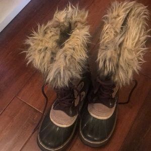 Joan of arctic sorel boots